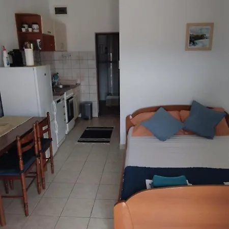 Izvor Апартаменты
